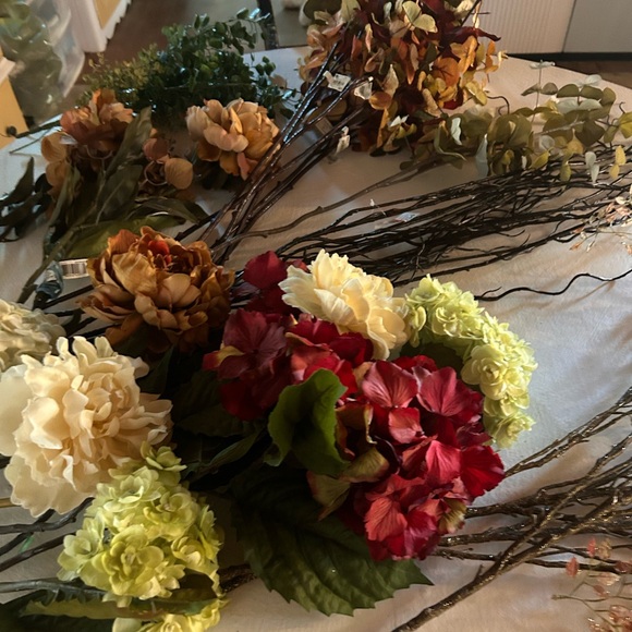 Elegant Floral Stems with Mixed Colors All Gorgeous with Many Greens and gold - Picture 7 of 8